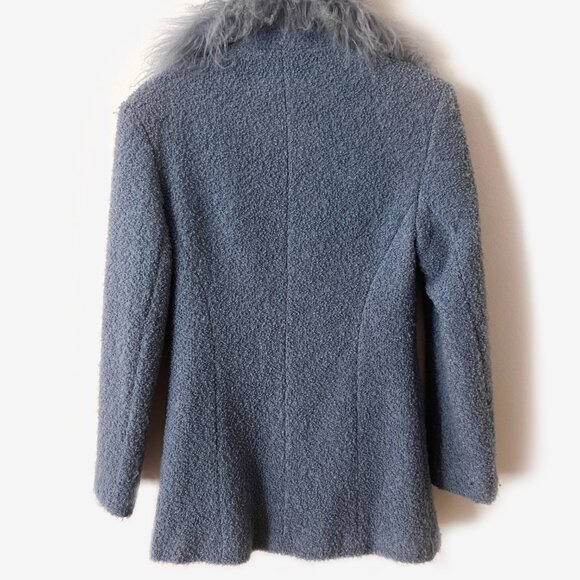 Elegant Gray Faux Fur Collar Blazer - Picture 2 of 5